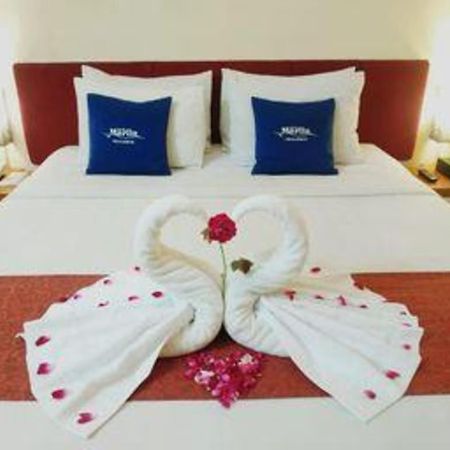 Hotel Marlin Pekalongan Managed By Dafam Kültér fotó
