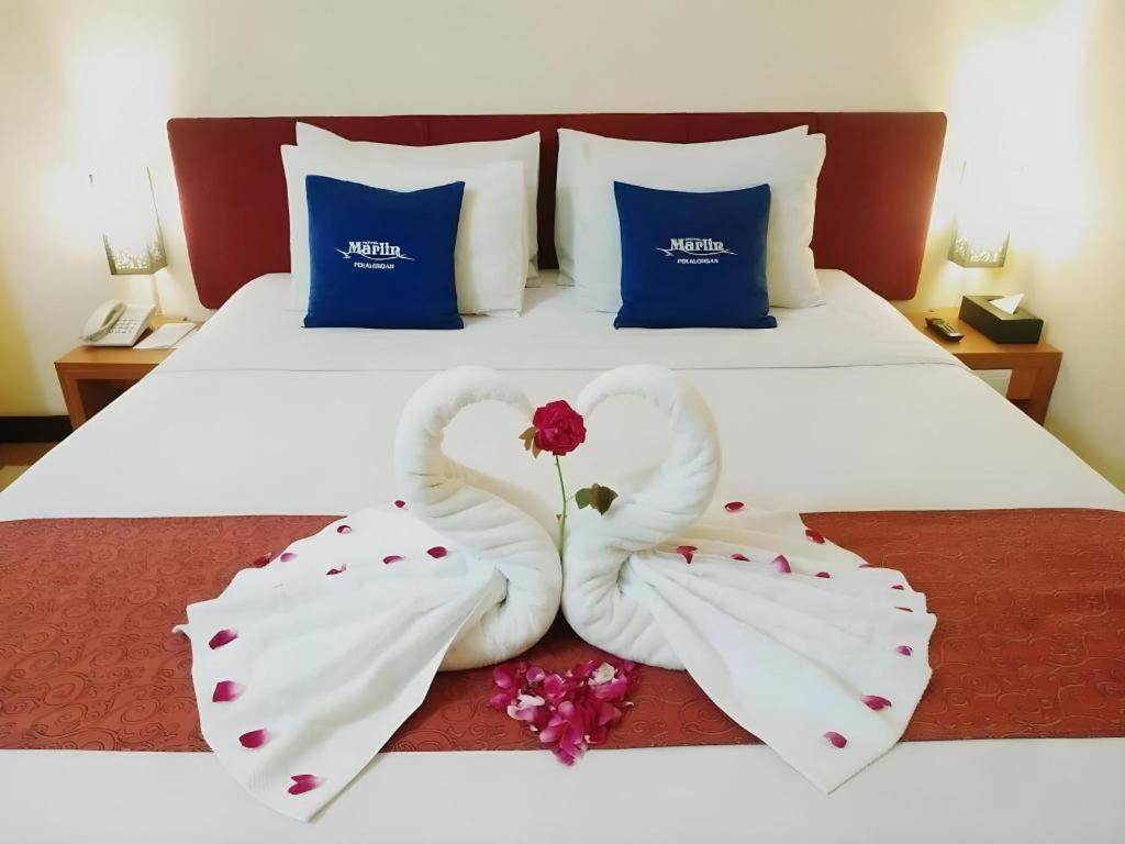 Hotel Marlin Pekalongan Managed By Dafam Kültér fotó