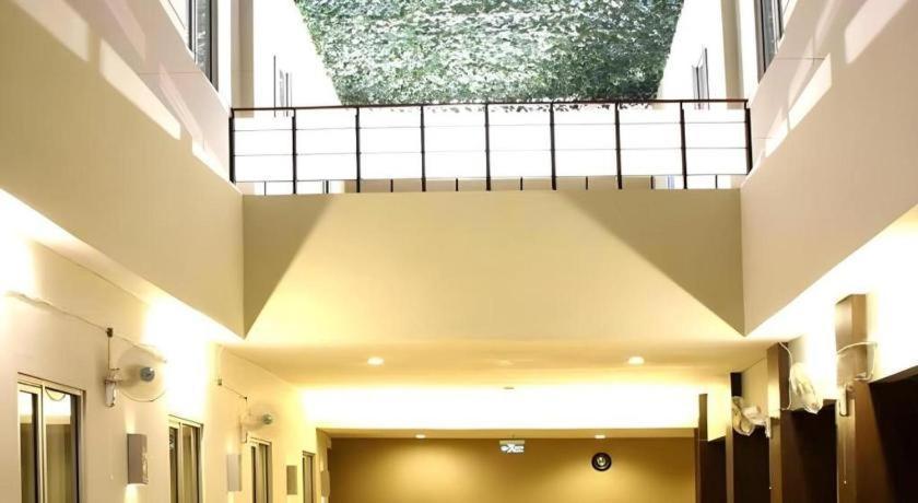 Hotel Marlin Pekalongan Managed By Dafam Kültér fotó